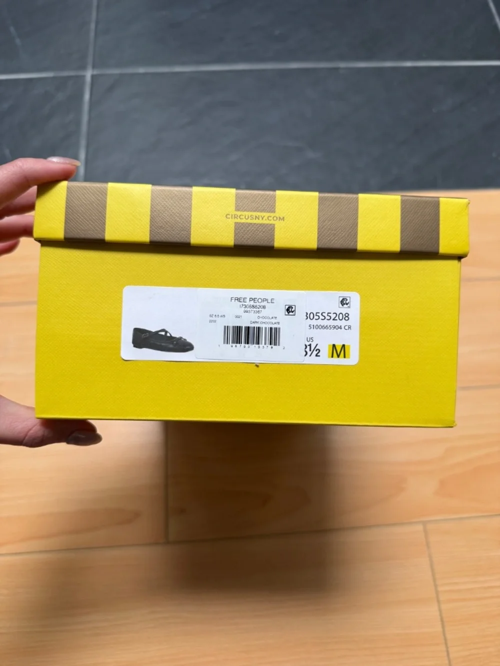 Zuri Ballet Flats